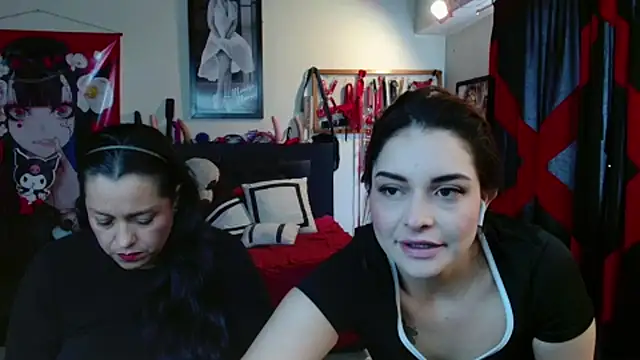 Marilynselxoveanalhard webcam