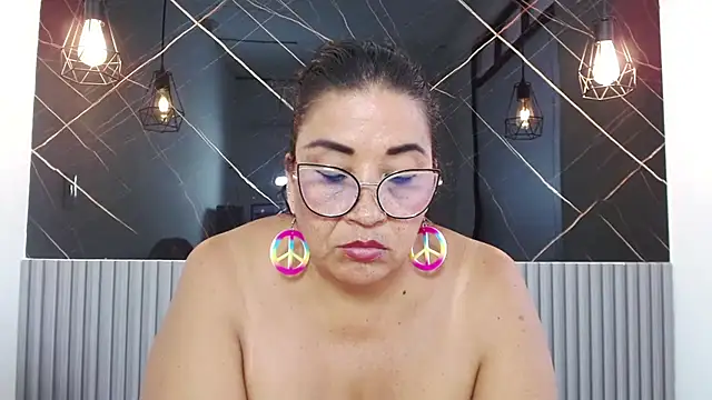 BarbaraGraf live cam on StripChat