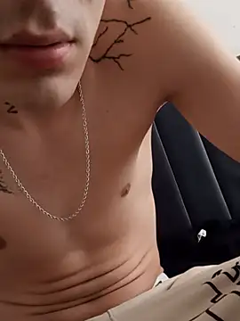 boy_max_latin webcam