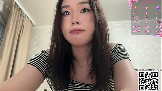 LilowNax webcam