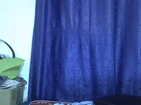 cute_vee23 webcam