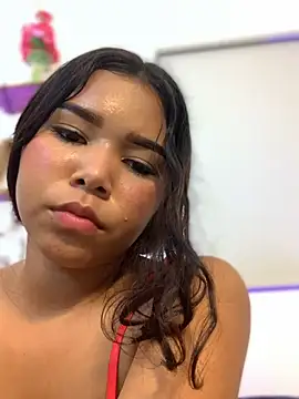 Madsie_ webcam