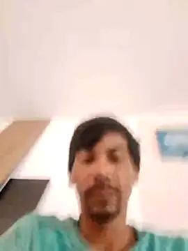Dnyelguevara92 webcam