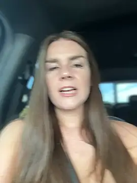 MaggyMayI webcam