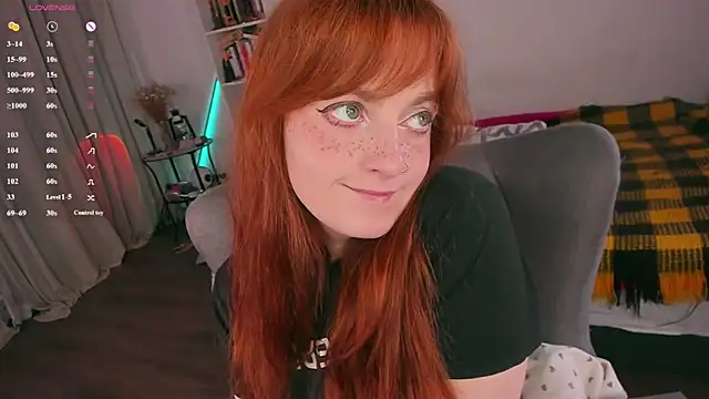 Alice_CutePerv webcam