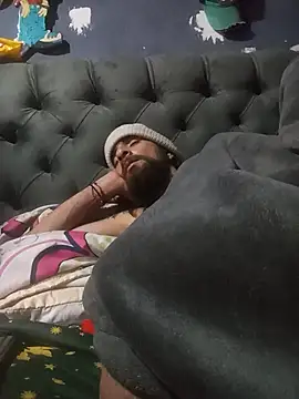 hairy_mannn webcam