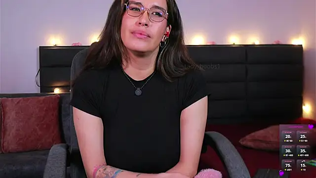 kathieandpovcock1 webcam