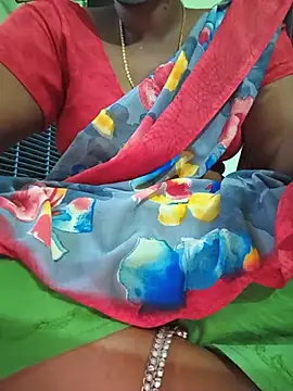 Tamilselviroja- live cam on StripChat