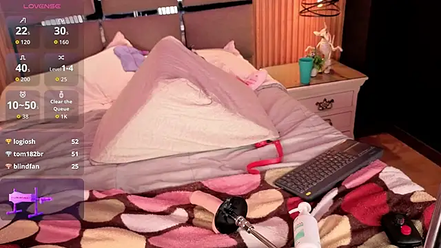 MiaTorres4 webcam