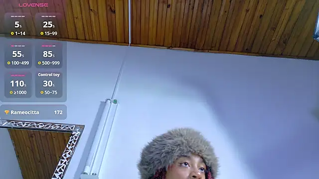 AliyahBrowns webcam