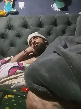 hairy_mannn webcam
