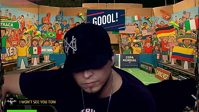 chino_roz webcam