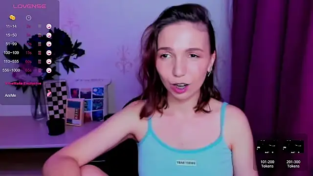 KindHazelHere_ webcam