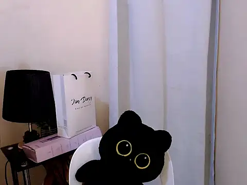 Lexi_pepper live cam on StripChat