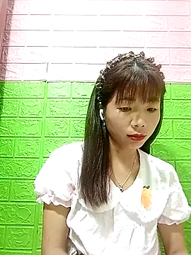 AmyLinee01 webcam