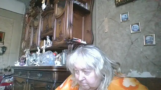 Lala-Love56 webcam