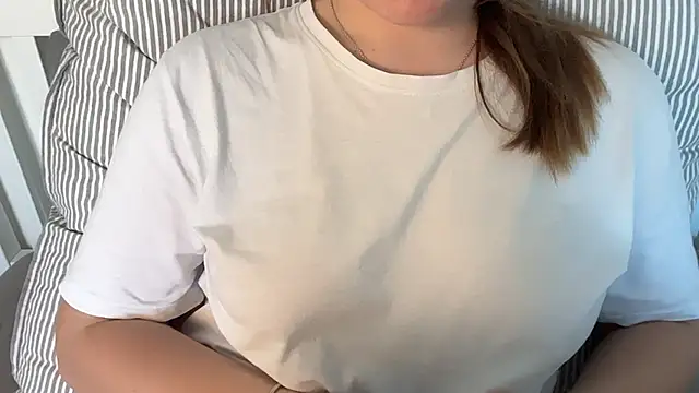 Lucyschickt webcam