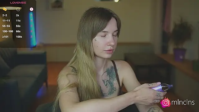 mel_collins webcam