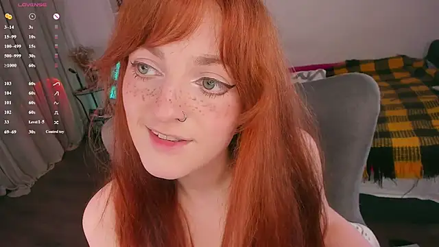 Alice_CutePerv webcam