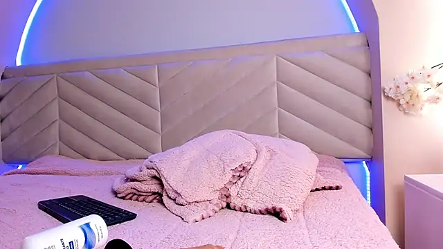 Bella_Williiams webcam