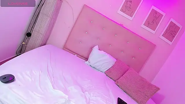 ANNIE_DOLCE_ webcam