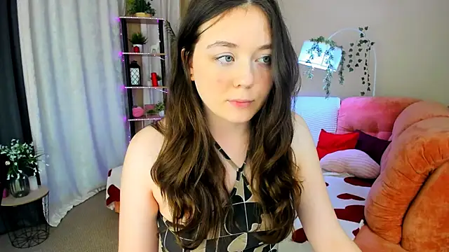 AlluringLookk webcam