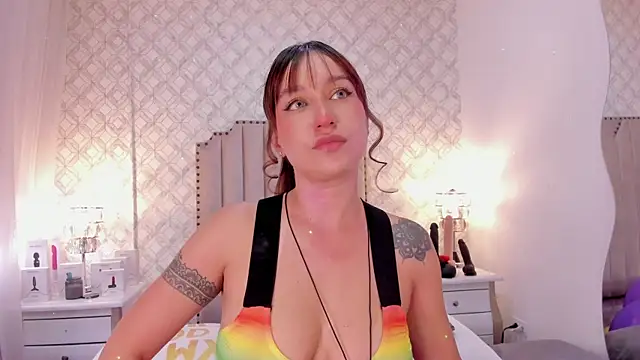katherine_glow webcam