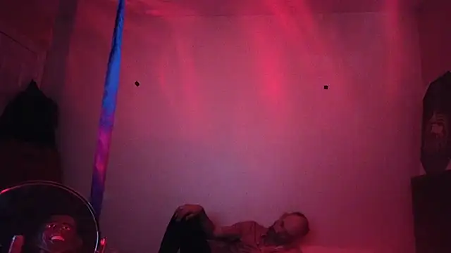 hailzeffn live cam on StripChat