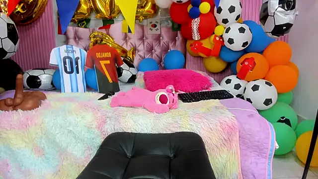Mindy_19 webcam
