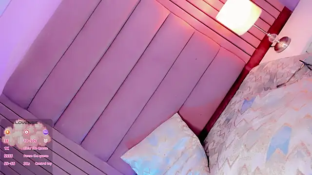Camille_deluxe webcam