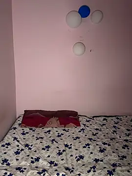 NAUGHTY_PRIYANKAA webcam