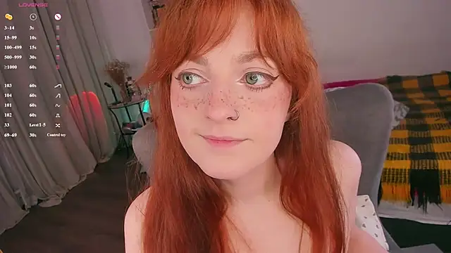 Alice_CutePerv webcam