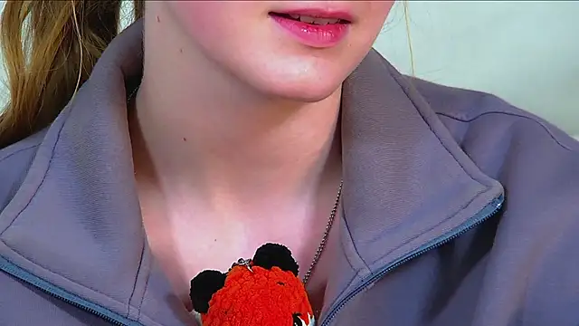 AgataFoxley live cam on StripChat