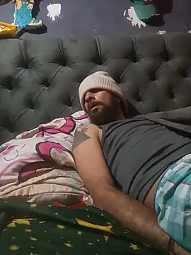 hairy_mannn webcam
