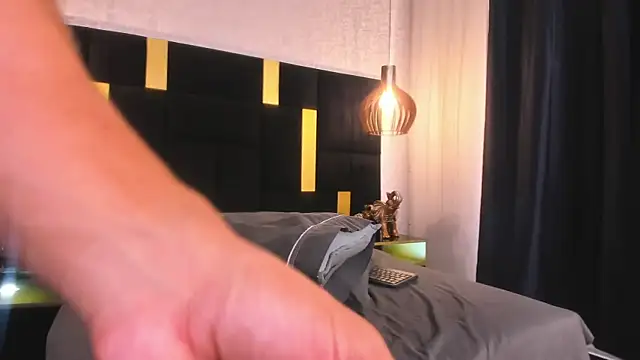 Lucio__Fox webcam