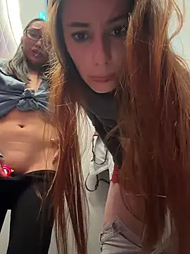 CrystalClean live sex cam