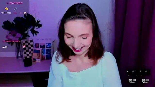 KindHazelHere_ webcam