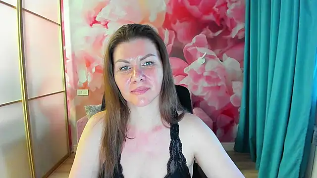 LunaKissesx webcam