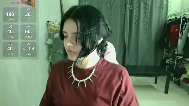 VeIvetLure live cam on StripChat