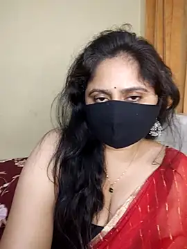 Sravvi499 live cam on StripChat