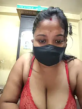 Curvy_Trisha