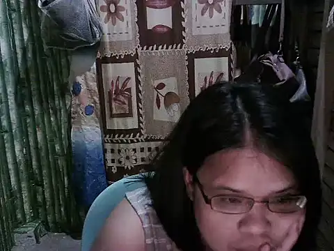 hottiebabe41 live cam on StripChat