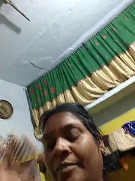 Priyasexcpl webcam