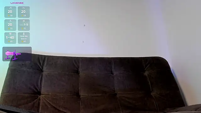 Apriilpeach_ webcam