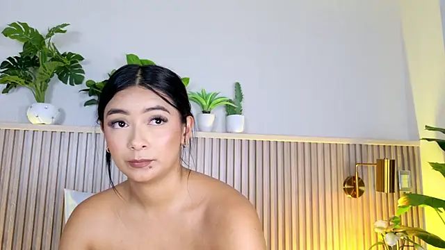 MeganCruzGB webcam