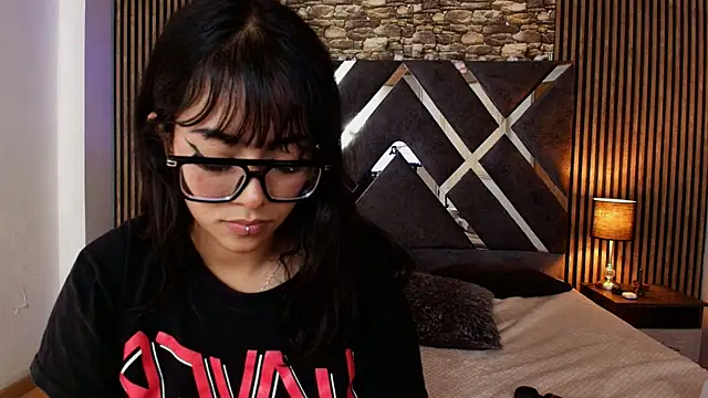 Amy_channel webcam