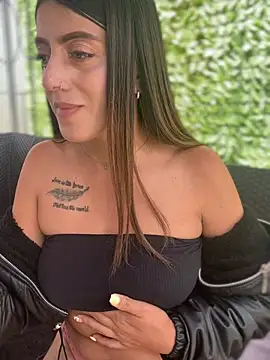 Electra_Pinkk webcam