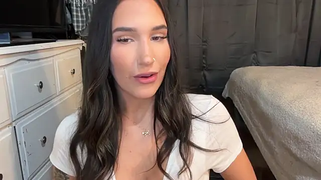ella2sweet webcam