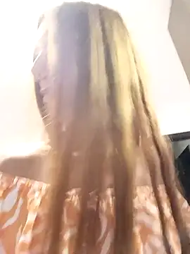 Andreea_Foxx webcam