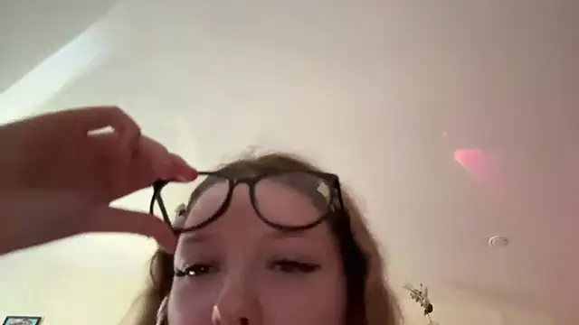 Elinthegreat webcam